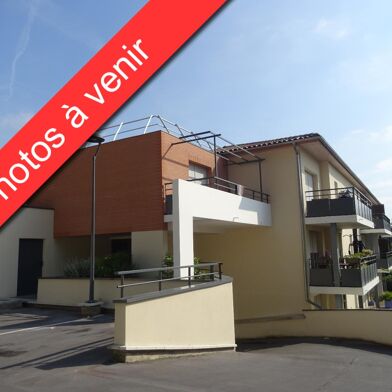 Appartement 3 pièces 859 €