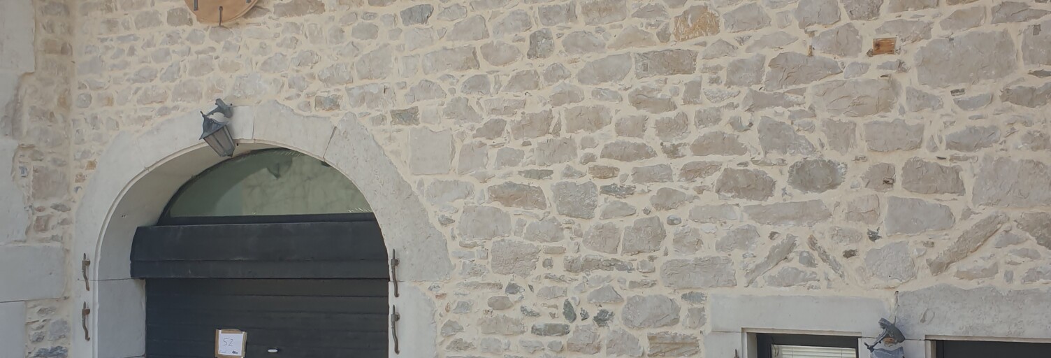 Maison 8 Pièces 261 m² à vendre à Divonne-les-Bains (01220)