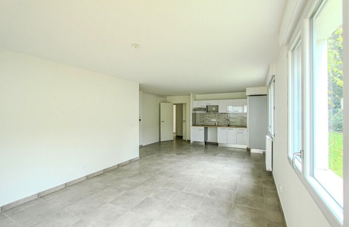 BOUCAU - BEL APPARTEMENT? 4 PIECES - 2 TERRASSES JARDIN- 3 PARKINGS EN SOUS-SOL — photo 5