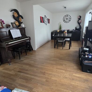 Maison 5 pièces 1473 €