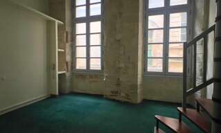 Immeuble  830 m² à vendre à Avignon (84000)