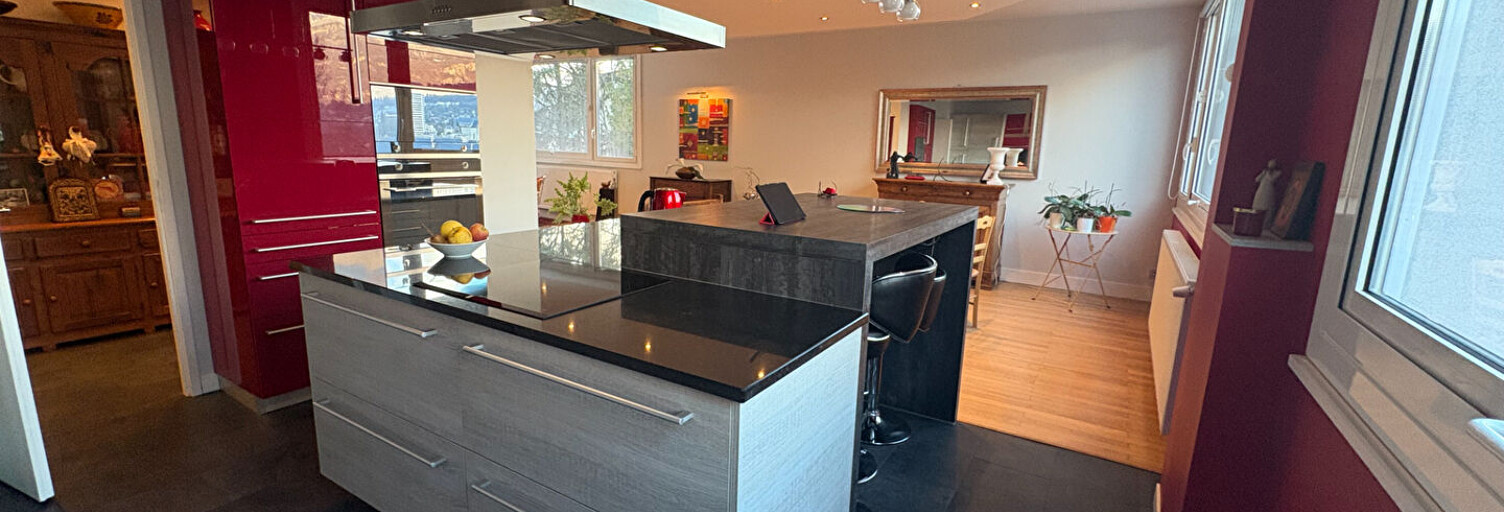 Appartement 3 Pièces 107 m² à vendre à Chambéry (73000)