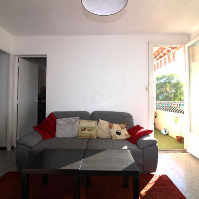 Appartement 3 pièces 220500 €