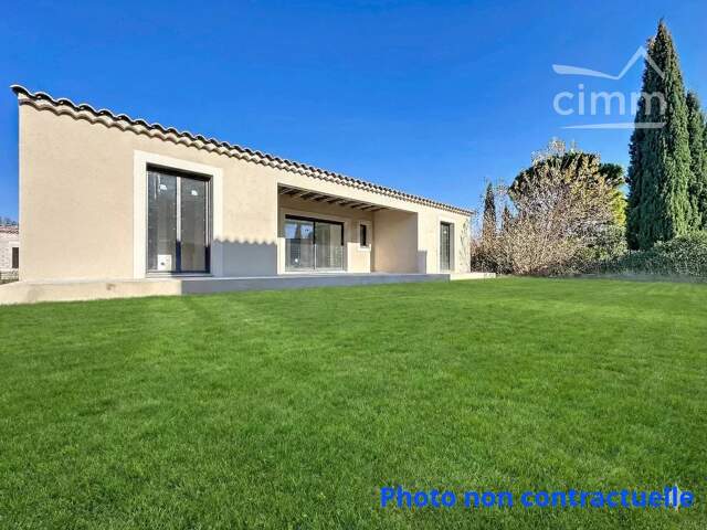 Villa Neuve de Plain-Pied au Calme — photo du bien