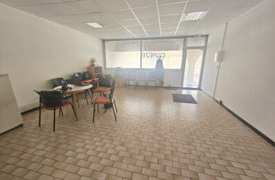 Dépt Hérault (34), à vendre MONTPELLIER bureau de 64m2. — photo du bien