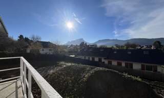 Appartement  93 m² à vendre à Challes-les-Eaux (73190)