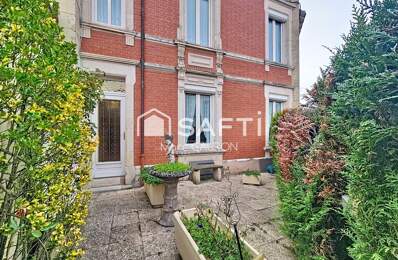 Sect Jamin 145 m² jardinet, cour, terrasse, garage — photo du bien