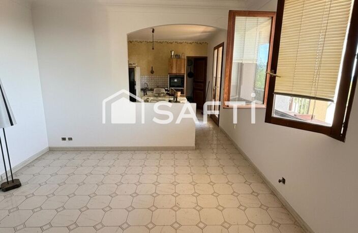 grande villa ou 2 logements à renover — photo 4