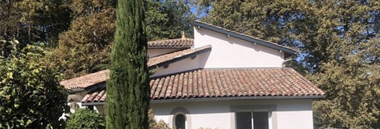 Maison 6 Pièces 210 m² à vendre à Charbonnières-les-Bains (69260)