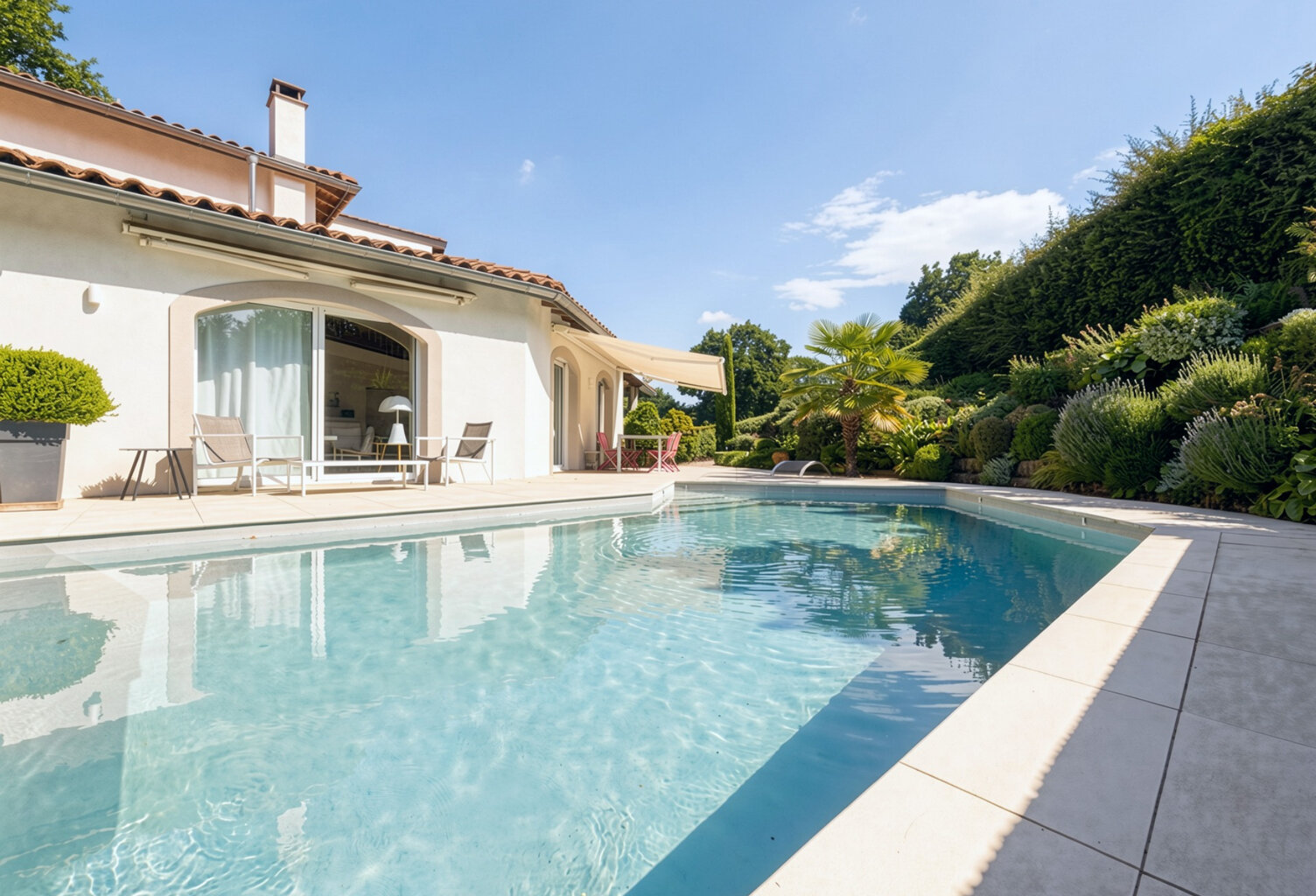 Maison d'architecte - Charbonnières-les-Bains — photo 1