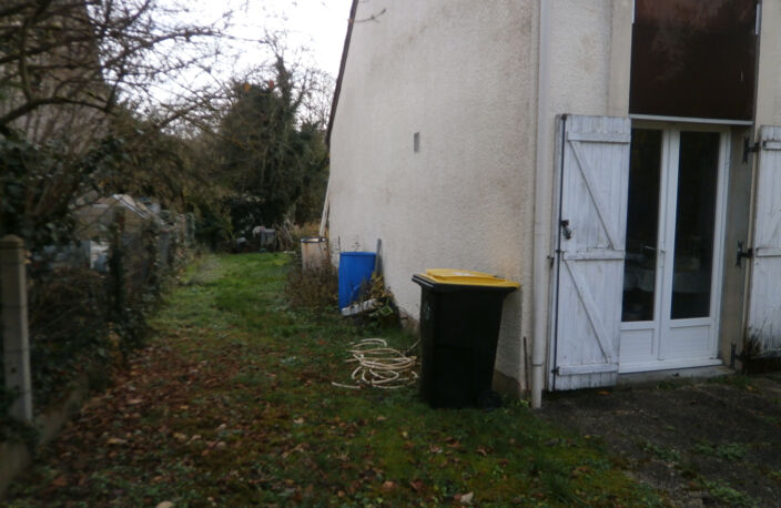MAISON  6 PIECES LOUER A RENOVER — photo 3