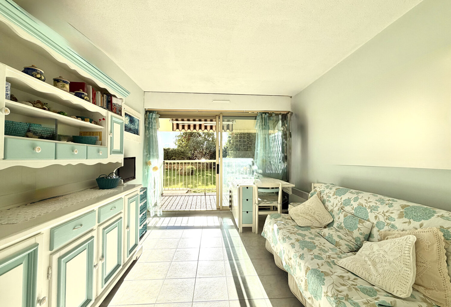 STUDIO GARAVAN PISCINE — photo 1