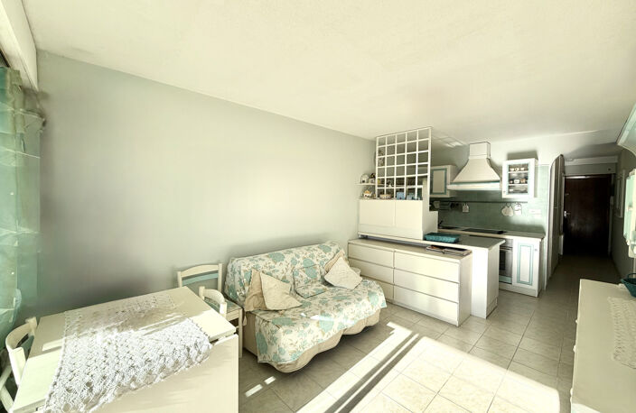 STUDIO GARAVAN PISCINE — photo 2