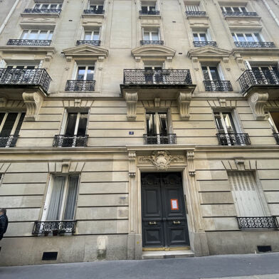 Appartement 2 pièces 2500 €