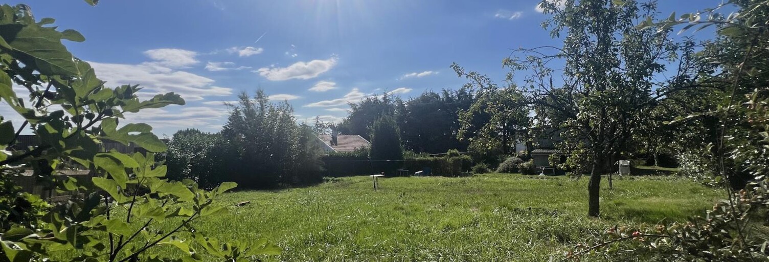 Terrain  713 m² à vendre à La Tour-de-Salvagny (69890)