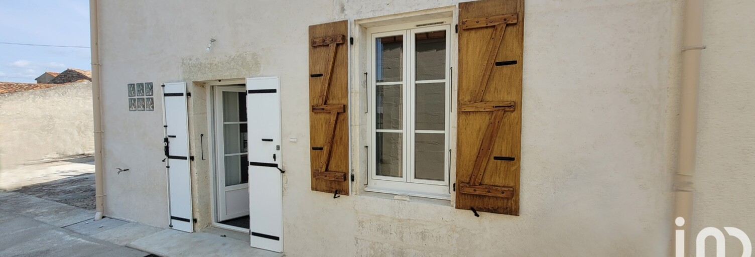 Maison 3 Pièces 55 m² à vendre à Saint-Jean-d'Angély (17400)