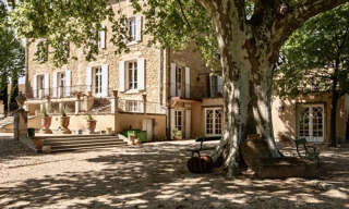 Maison 15 Pièces 580 m² à vendre à Orange (84100)