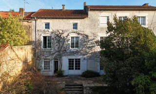 Maison 11 Pièces 311 m² à vendre à Vouillé (86190)