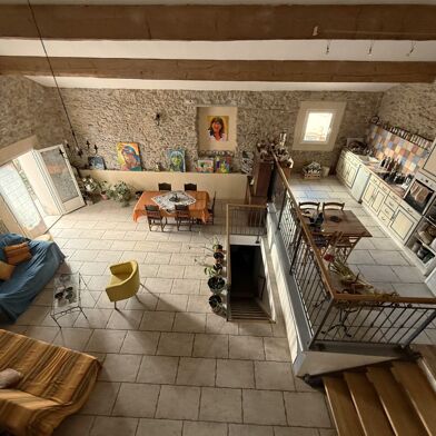 Maison 17 pièces 639000 €