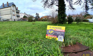 Terrain  2515 m² à vendre à Saintes (17100)