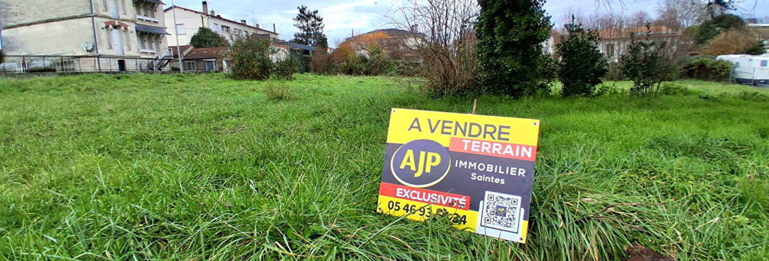 Terrain  2515 m² à vendre à Saintes (17100)