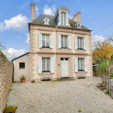 Maison 8 pièces 1099000 €