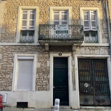 Immeuble  272000 €