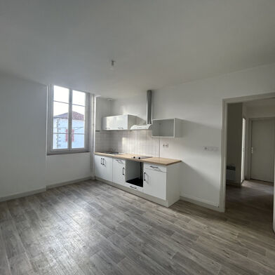 Appartement 3 pièces 550 €