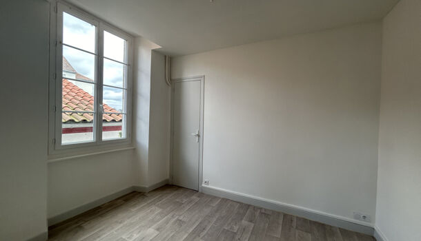 Appartement 3 pièces  à louer Saint-Palais 64120