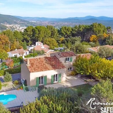 Maison 5 pièces 680000 €