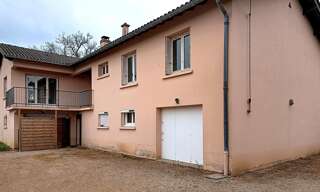 Appartement 7 Pièces 130 m² à louer à Prissé (71960)