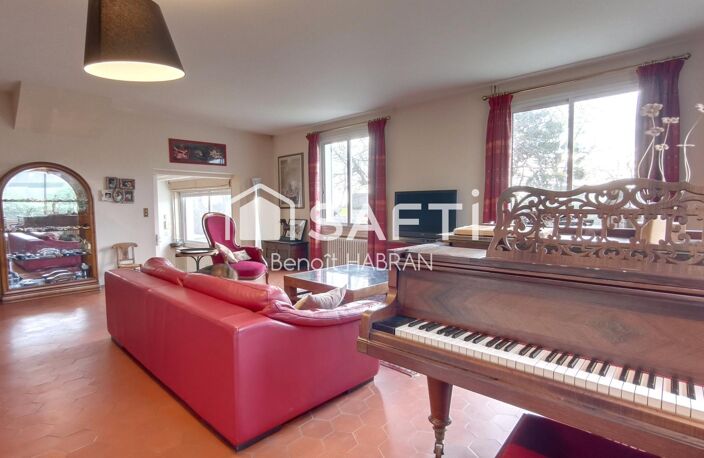 Maison de 235m2, 8 pièces, 4 chambres, jardin 2782m2 — photo 3