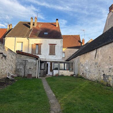 Maison 5 pièces 140000 €