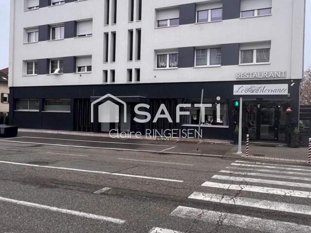 Immeuble - 6 appartements - Local commercial - Forbach — photo du bien