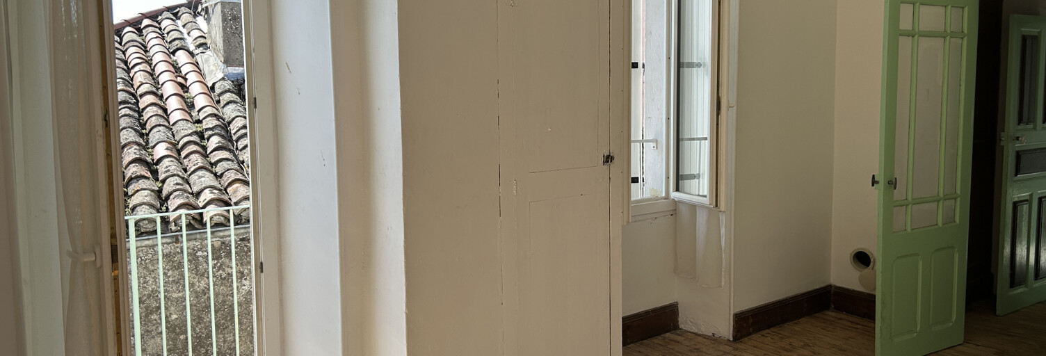 Appartement 4 Pièces 104 m² à louer à Vallon-Pont-d'Arc (07150)