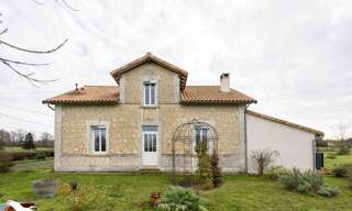 Maison 5 Pièces 170 m² à vendre à Bonnes (16390)