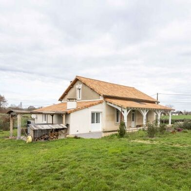 Maison 5 pièces 250275 €