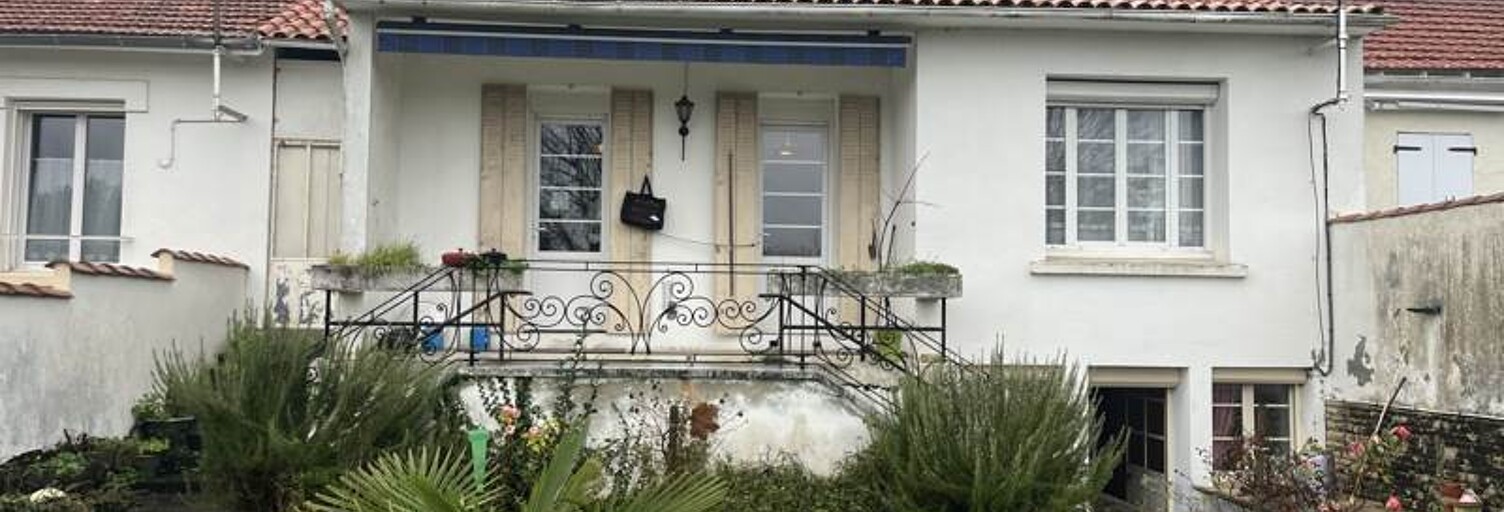 Maison 3 Pièces 107 m² à vendre à Saint-Jean-d'Angély (17400)