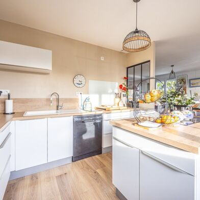 Maison 6 pièces 324600 €