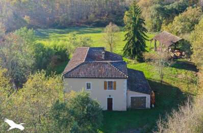Maison en pierre de 6 pièces principales — photo du bien