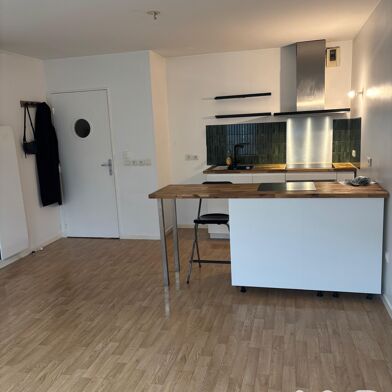 Appartement 2 pièces 820 €