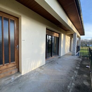 Maison 6 pièces 150500 €