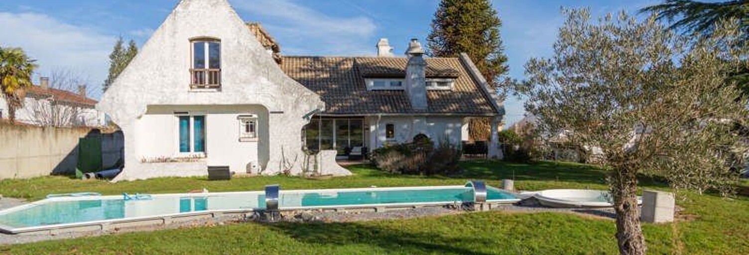 Maison 6 Pièces 207 m² à vendre à Lannemezan (65300)