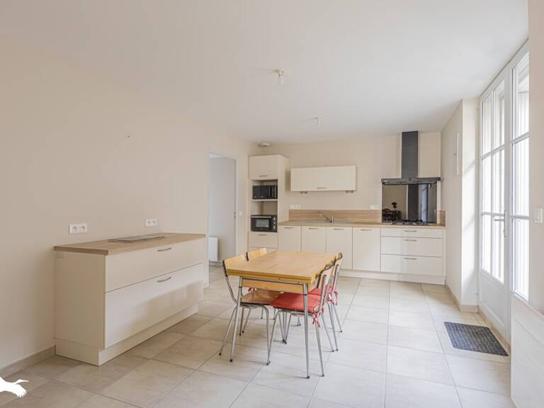 Maison de bourg de 5 pièces principales — photo 1