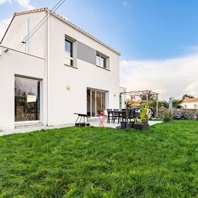 Maison 4 pièces 334336 €