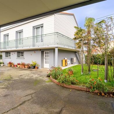 Maison 5 pièces 247220 €