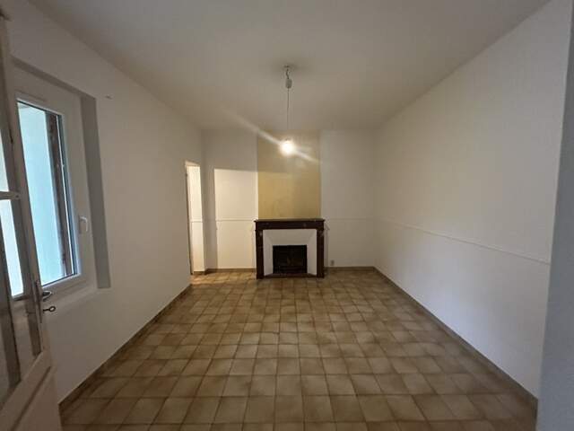 Maison de bourg de 3 pièces principales — photo du bien
