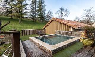 Maison 6 Pièces 210 m² à vendre à Saint-Martial-de-Valette (24300)