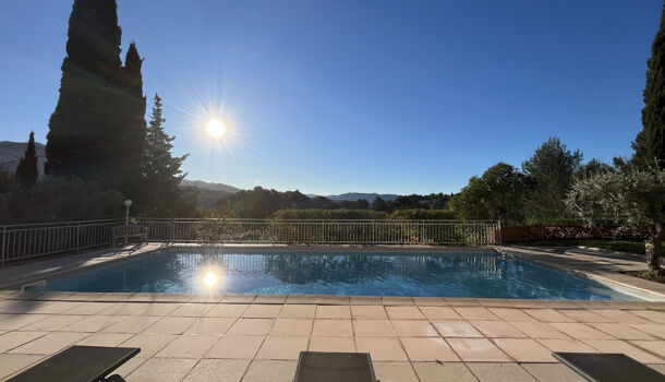 Villa / Maison 7 pièces  à louer Roquevaire 13360