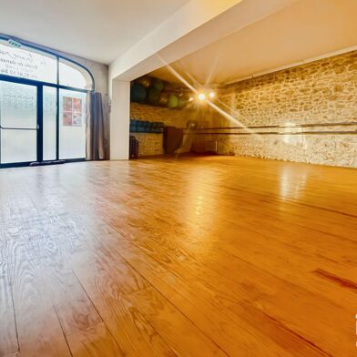 Commerce  149000 €